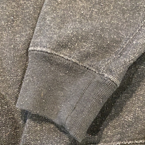 Roots sweatshirt - Picture 4 of 5